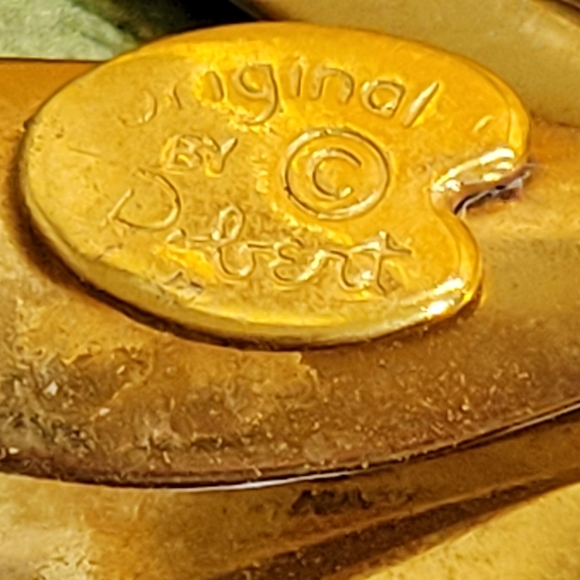 Flower Brooch Pin with Ladybug ~ Vintage 1960s Original by Robert ~ Daisy - Picture 5 of 16